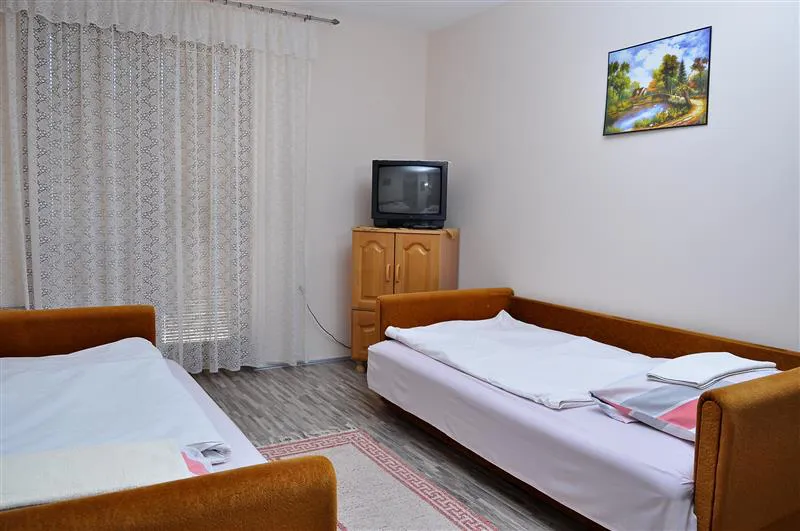 soba 4 apartmani Rada u Sokobanji