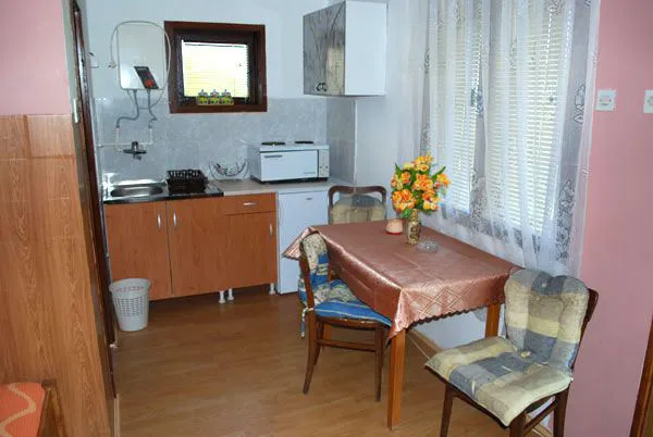 Apartman Jovic 2 na Bovanskom jezeru