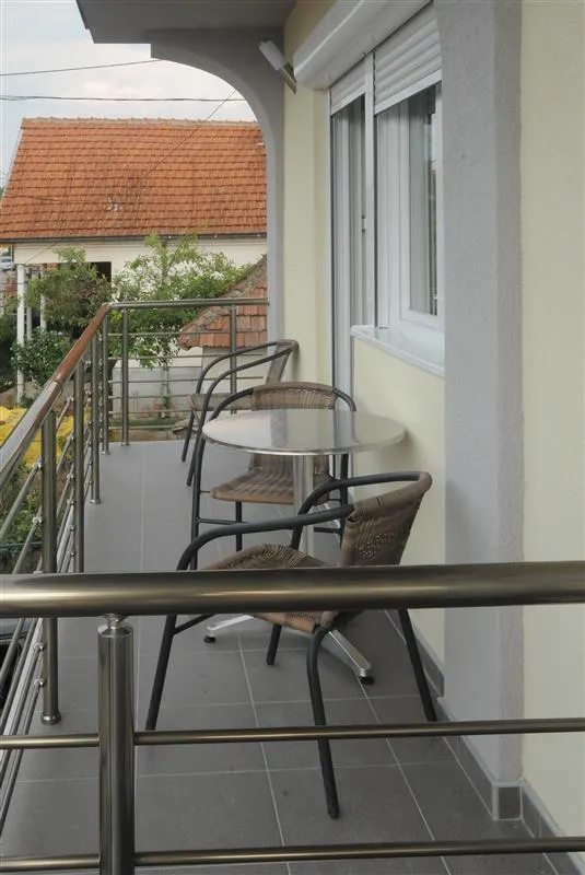 Apartman 6 vila Aleksandra 2